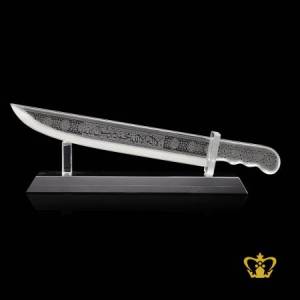 Crystal-dagger-replica-with-black-base-Arabic-word-calligraphy-La-Ilaha-Illa-Allah-Muhammed-Rasul-Allah-engraved-Islamic-occasions-Customized-ramadan-eid-gifts-religious-souvenir