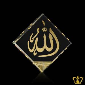 Islamic-Occasions-Gift-Arabic-Word-Calligraphy-Allah-Muhammed-Rasul-Allah-and-the-Holy-Kaaba-Engraved-Golden-Three-Faced-Tilted-Crystal-Cube-Customized-Ramadan-Eid-Religious-Souvenir