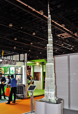 Crystal Gallery Showcases its Masterpieces at Light Middle East 2016