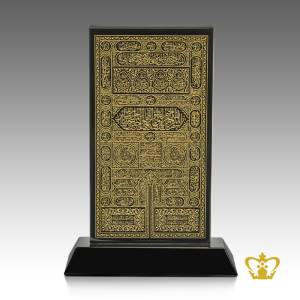 Black-crystal-plaque-holy-Kaaba-door-kiswah-cover-engraved-Arabic-golden-word-calligraphy-with-black-base-Islamic-occasion-gift-Eid-Ramadan-souvenir