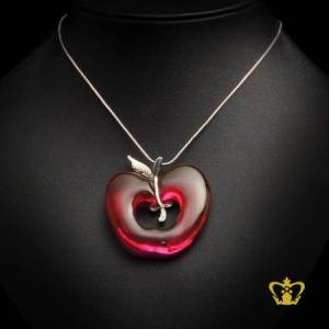 Red-apple-pendant-elegant-beautiful-gift-for-her