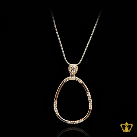 Pink-gold-plated-oval-hole-pendant-embellish-with-sparkling-crystal-stone-gorgeous-gift-for-her