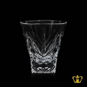 Perfectly-square-bottom-with-stylish-diamond-cuts-elegant-and-vintage-look-on-the-rocks-crystal-whiskey-glass-tumbler