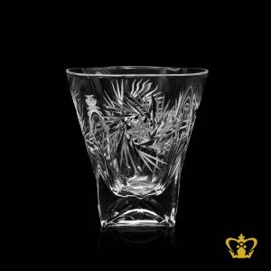 Stylish-twirling-star-handcrafted-cuts-elegant-vintage-look-on-the-rocks-perfectly-square-bottom-crystal-whisky-glass