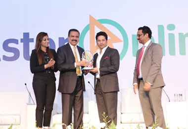 Sachin Tendulkar honored with Crystal Gallery award during the launch of Aster's 200th Pharmacy