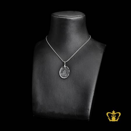 Crystal-Diamond-Cut-Oval-Pendant-with-Arabic-word-Calligraphy-Engraved-La-ilaha-illa-Allah-Muhammed-rasul-Allah-Islamic-Religious-Occasions-Gift-Eid-Ramadan-Souvenir
