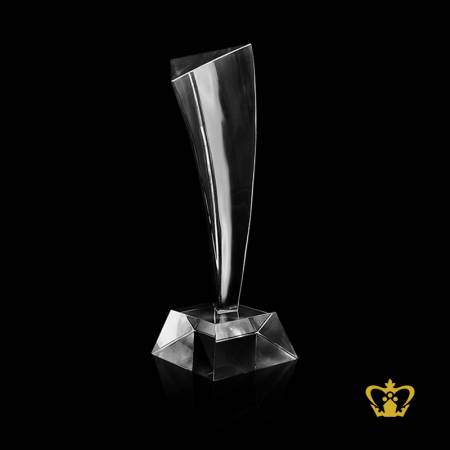 Personalized-crystal-Arabic-one-trophy-with-clear-crystal-base