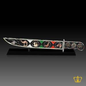 Dagger-Crystal-With-Black-Base-with-camel-horse-falcon-Arabian-Oryx-Khanjar-Engraved-Occasions-Gift-Eid-Ramadan-Souvenir