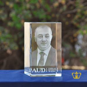 Customized-Crystal-Cube-in-3D-Photo-Laser-engrave