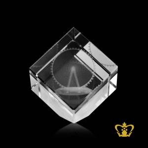 Ain-Dubai-3D-laser-engraved-crystal-cube-customized-text-logo