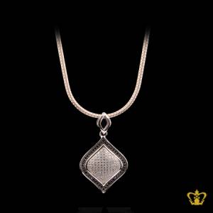 Alluring-leaf-pendant-inlaid-with-stylish-pattern-black-and-clear-crystal-lovely-gift-for-her