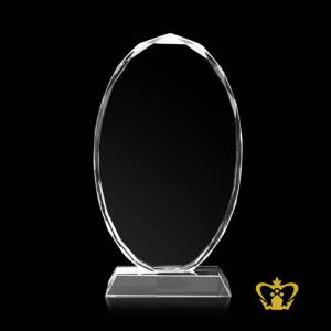 Personalized-oval-trophy-crystal-facet-diamond-cuts-on-edges-with-clear-base