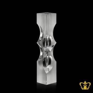 Manufactured-Artistic-Crystal-Vase-with-Intricate-Detailing