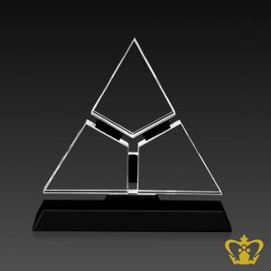 Personalized-crystal-triangular-trophy-shape-with-black-base