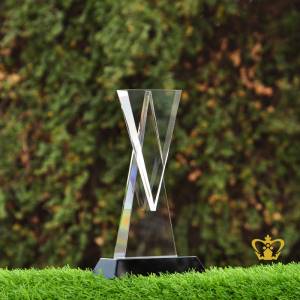 Personalized-crystal-golf-trophy-with-black-base-customized-text-engraving-logo