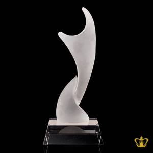 Crystal-frosted-twist-trophy-with-clear-base-customized-text-engraving-logo