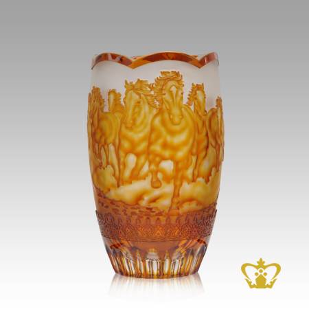 Personalized-Crystal-Vase-with-Horse