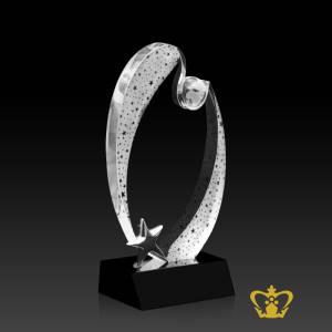 Celestial-crystal-trophy-with-globe-star-and-black-base-an-oval-plaque-with-frosted-star-pattern-signifies-growth-and-accomplishing-goals