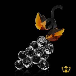 Artistry-crystal-replica-of-a-grapes-with-intricate-detailing-embellish-with-leaves
