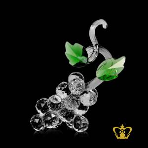Artistry-crystal-replica-of-a-grapes-with-intricate-detailing-embellish-with-leaves