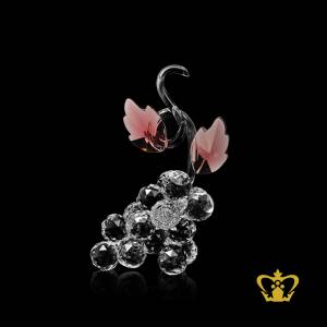 Artistry-crystal-replica-of-a-grapes-with-intricate-detailing-embellish-with-leaves
