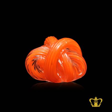 Personalized-crystal-knot-paper-weight-for-desktop-customized-with-your-name-designation-logo-by-adding-clear-or-black-base