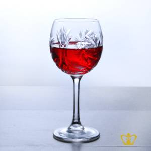 Modish-elegant-crystal-wine-glass-allured-with-intense-handcrafted-pattern