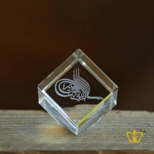 Arabic-Word-Calligraphy-Laser-engraved-Bismillah-Ir-Rahman-Ir-Rahim-in-Tilted-Crystal-Cube-Customized-Islamic-Occasions-Religious-Gift-Ramadan-Eid-Souvenir