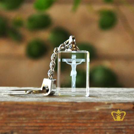 Crystal-cube-key-chain-with-3d-crucifix-engraved-baptism-Christmas-Easter-gifts-