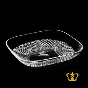 Manufactured-Artistic-Crystal-Bowl-with-Intricate-Detailing
