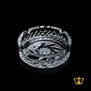 Manufactured-artistic-crystal-ashtray-with-intricate-cuts