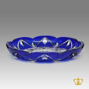 Elegant-exclusive-blue-crystal-plate-with-wooden-display-stand-horses-engraved-decorative-gift
