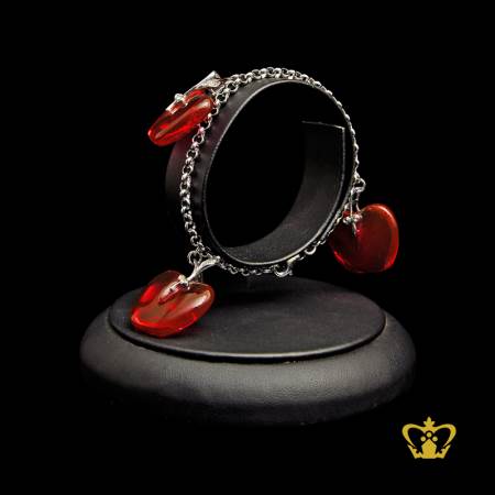 Apple-bracelet-embellished-with-crystal-diamond