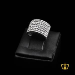 Shiny-dazzling-silver-ring-inlaid-with-crystal-diamonds-sparkling-gift-for-her