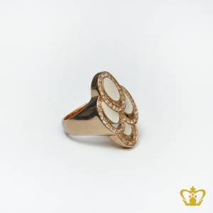 Drop-ring-golden-embellished-with-sparkling-crystal-diamond