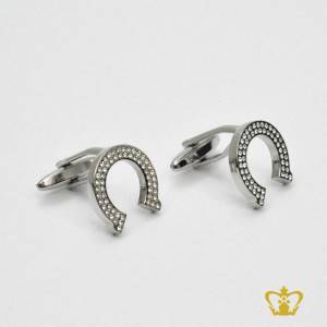 Horseshoe-cufflink-embellished-with-crystal-diamond