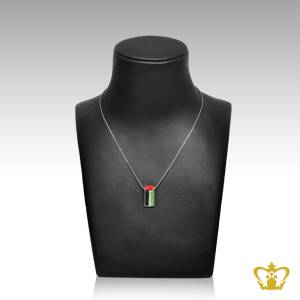 UAE-flag-pendant-with-crystal-diamond-exclusive-gift-for-national-day-occasion