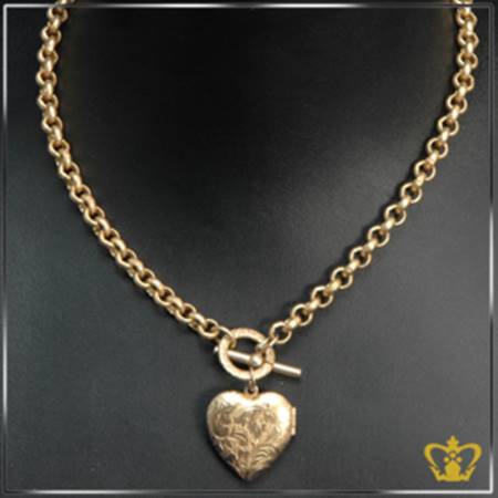 Lovely-golden-heart-necklace-with-round-chain-elegant-valentines-day-gift-for-her