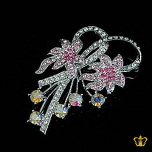 Crystal-brooch-flower-shape-embellished-with-sparkling-pink-and-clear-crystal-diamond-lovely-gift-for-her