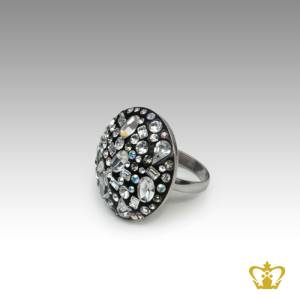 Stylish-graceful-black-round-ring-with-clear-crystal-diamond-lovely-gift-for-her