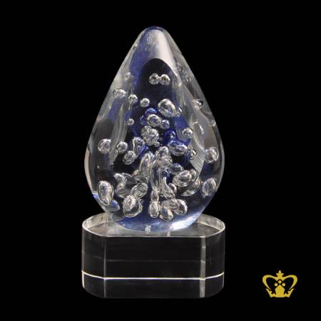 Paper-weight-trophy-crystal-potpourri-allured-with-sparkling-bubbles-and-clear-base