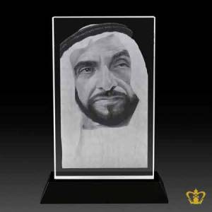 H-H-Sheikh-Zayed-bin-Sultan-Al-Nahyan-portrait-2D-laser-engraved-Plaque-with-Black-base-UAE-National-Day-gift-corporate-souvenir