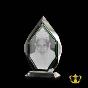 Crystal-plaque-2D-laser-engraved-Burhanuddin-Moula-religious-souvenir-gift-Bohra-community