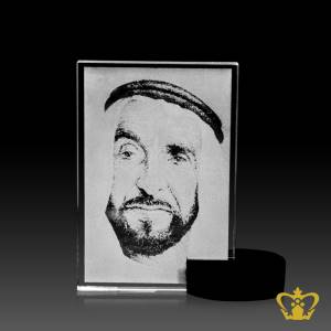 2D-laser-engraved-crystal-rectangular-plaque-Sheikh-Zayed-Bin-Sultan-Al-Nahyan-with-black-round-base