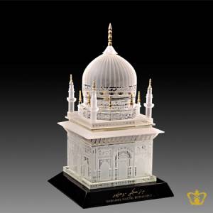 Artistry-Crystal-Replica-of-a-Mosque-with-Intricate-Detailing-stands-on-a-Black-Crystal-Base