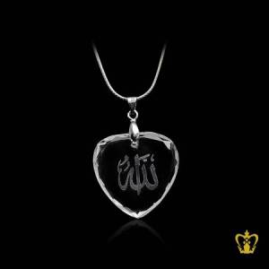 Lovely-heart-shape-crystal-pendant-with-diamond-cut-Arabic-word-calligraphy-Allah-laser-engraved-Religious-Islamic-Occasions-Ramadan-Gift-Eid-Souvenir