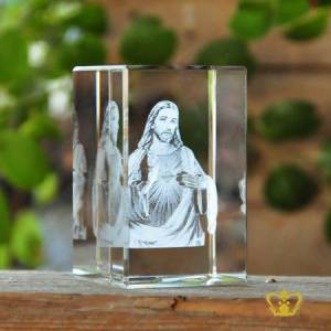 Jesus-Christ-3d-laser-engraved-crystal-cube-Baptism-Easter-Christian-Occasions-Christmas-gifts-Christian-occasions