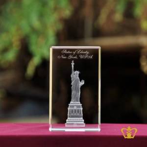 The-Statue-of-Liberty-3D-laser-crystal-engraved-cube-customized-image-souvenirs-tourist-gift