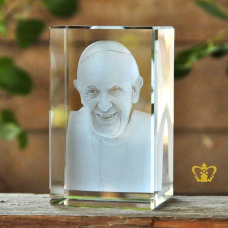 His-Holiness-Pope-Francis-3D-photo-laser-engraved-in-crystal-cube-souvenir-gift