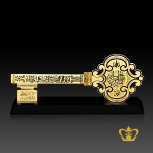 Key-cutout-crystal-with-black-base-golden-Arabic-word-calligraphy-engraved-la-illah-ila-Allah-Muhammad-Rasul-Allah-Islamic-religious-occasions-gift-Eid-Ramadan